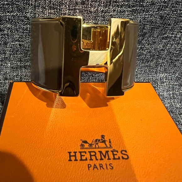 A75- 💯 % authentic Hermes bracelet - Picture 1 of 12